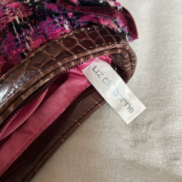 Set of Liz Claiborne Clutches - Picture 5 of 11